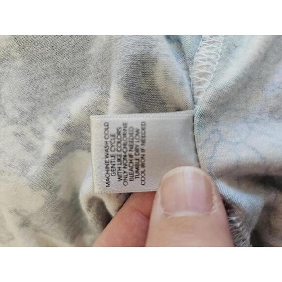 Christopher & Banks medium cream & blue 3/4 sleeve tee shirt. Comfy & cute! - Picture 5 of 5